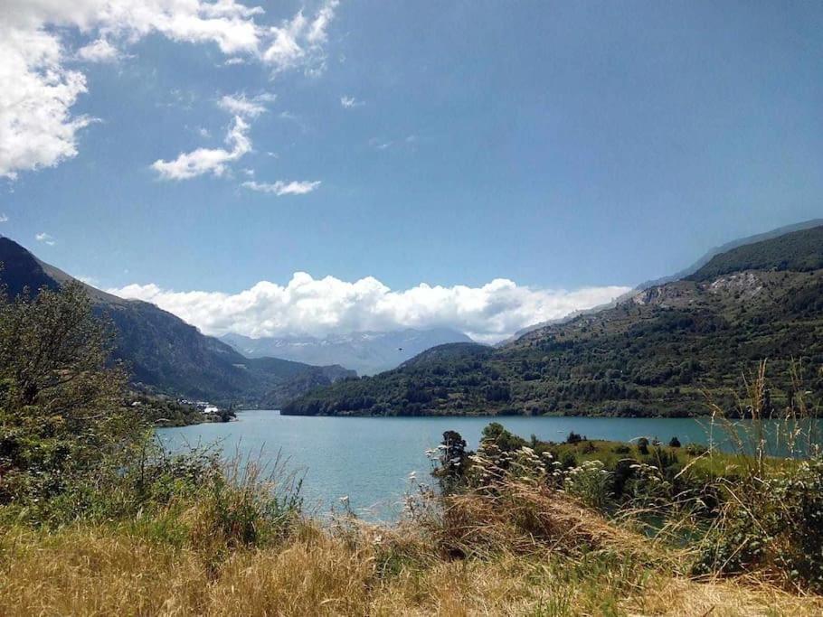 El Refugio De Tena - Tucasaenlospirineos Escarrilla Exterior foto